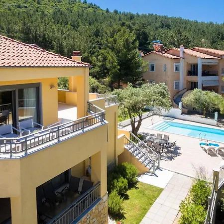 Louloudis Pool Skala Rachoni (Thasos)