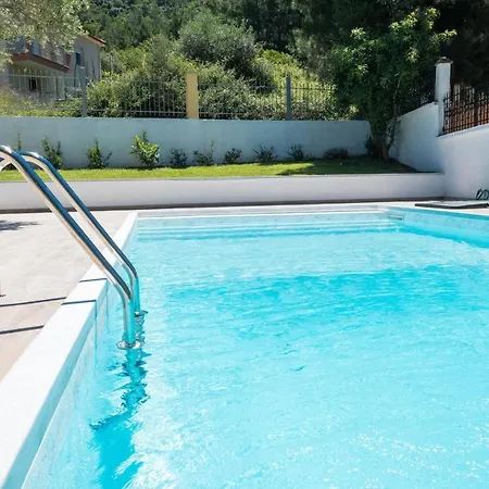 Louloudis Pool Skala Rachoni (Thasos)